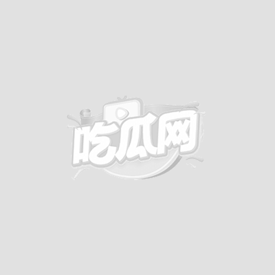 妹子穿红裙上车两人在车内肉搏3